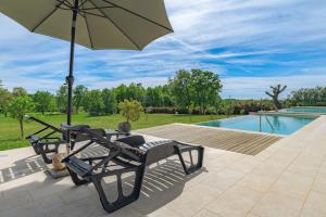 Villa Sunset - with private pool, squash coart and table tennis