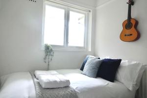 5 Bed Luxury London Home