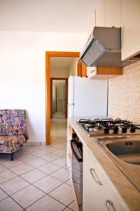 Trilocale con balcone vista mare - Teresa Houses