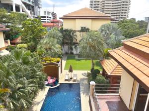 芭提雅米潘达之家 PATTAYA PANDA POOL VILLA