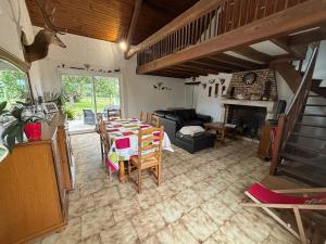 Maisons de vacances Maison a la campagne avec grand jardin clos : photos des chambres