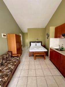 Artemis Hotel Apartments