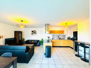 *Le Golden Tropic* Magnifique T4 Terrasse+Parking