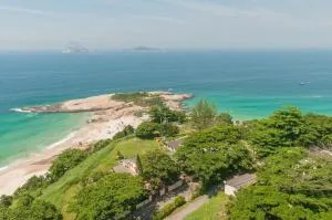 MS145. Excelente apartamento em andar alto no Arpoador! - Copcbna