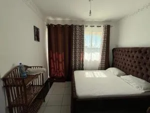 Bamburi Rainbow Apartment - Frere Town