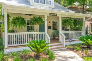 Casa DeSoto - Luxury Downtown Oasis