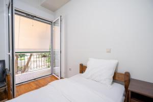 Katehaki metro station 2 persons apartment by MPS