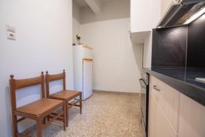 Katehaki metro station 2 persons apartment by MPS