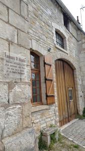 Maison atypique bord de lYonne