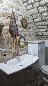 Maison atypique bord de lYonne