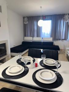 Grand Monastery Pamporovo Luxury Apartment