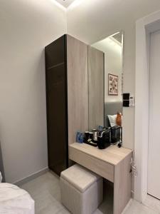 Cosy studio in Al Malqa with terrace, Prime location, Self Check-in