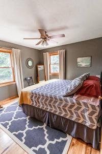 Secluded & Quiet on the Beautiful Kalamazoo River - Saugatuck-Douglas-Fennville