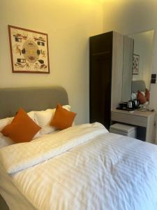 Cosy studio in Al Malqa with terrace, Prime location, Self Check-in