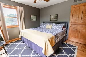 Secluded & Quiet on the Beautiful Kalamazoo River - Saugatuck-Douglas-Fennville