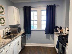 Charming King bed & Queen Sofa bed & TV Wifi