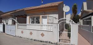 Detached Villa Ciudad Quesada, Fully AC, Pool