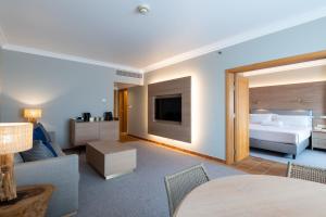 Praia DEl Rey Marriott Golf & Beach Resort