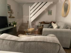 Cosy home close to M6 motorway