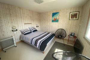 Chalets Chalet Rive Bellacha near Ouistreham beach : photos des chambres