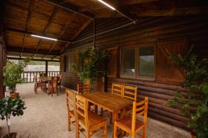 Shpija Ujevara e Vogel