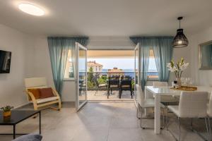 Wunderschöne Ferienwohnung in Crikvenica mit Schöner Terrasse