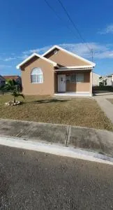 Caribbean Estate Vacay Stay 3 - Braeton