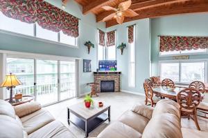 Luxury Penthouse Apartment with Private Elevator