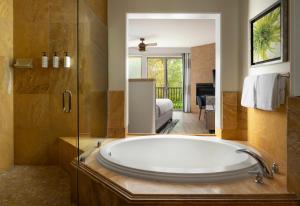 Superior King Room with Spa Tub room in El Colibri Hotel & Spa