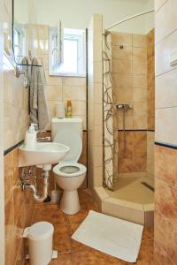 ADA 2 Apartmanház