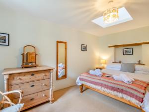 2 Bed in Trefin 94123