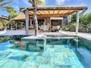 La Sucriere sea view swimming pool open-air atmospher - Oyster Pond