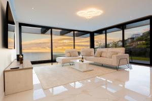 Villa Luxe by Atlantic Holiday