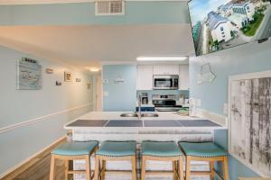 Sugar Beach 301 by Vacation Homes Collection