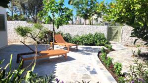 Lemon Garden house near the sea