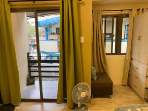 1 Bedroom Condo with View! LF10