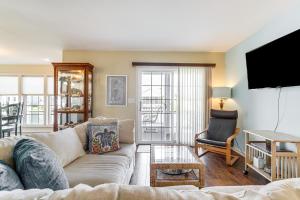 Near Beaches and Shops Canal-Front Selbyville Home