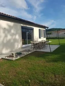 GITE chez mamie - 7 personnes A SAINTE LIVRADE SUR LOT - Casseneuil