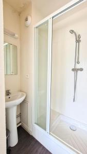 Résidence Les Terrasses De Veret - Appartement lumineux · Au pied des pistes · Piscine · Parking inclus · Spa MAE-1651