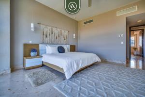 Amazing 2BR Condo with Pool and Access to VIDANTA