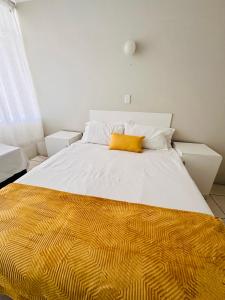 Nomacurvy beach front accommodation