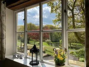 Pheasants Roost With Indoor Pool In Devon - Exbourne