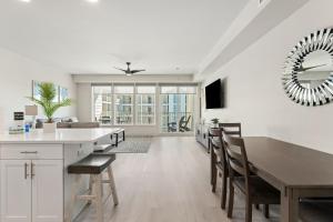 Sea Glass 316 by Vacation Homes Collection