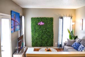 6 Mins Away Cowboy/Ranger Stadium Arlington 1bd - 4hvězdičkové hotely ve městě Arlington