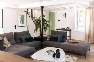 Les Maisons de l'Abreuvoir Côté Parc - 布吉瓦尔