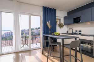 Dino "Bliss View" - ZF Hvar