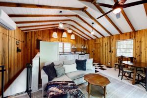 Nantahala Lake Hideout