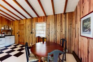 Nantahala Lake Hideout