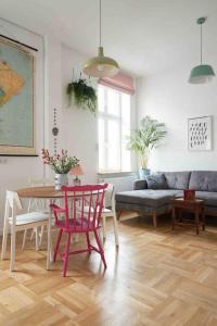 Lovely central flat with soul by the river Wisła