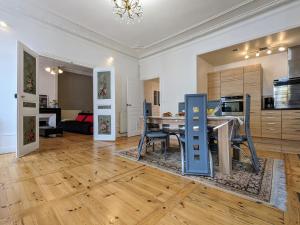 Maisons de vacances Gite Le Puy-en-Velay, 3 pieces, 6 personnes - FR-1-582-6 : photos des chambres
